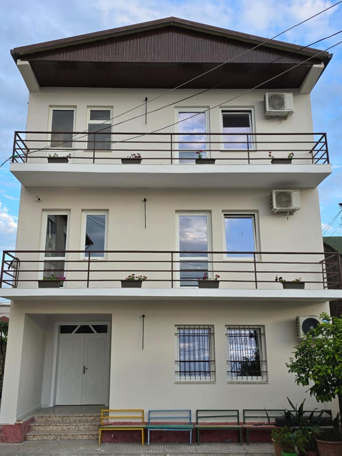 Hotel Aleks Shkoder Exterior photo